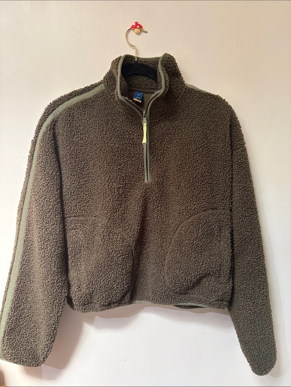 Old Navy Active Sherpa Pullover
